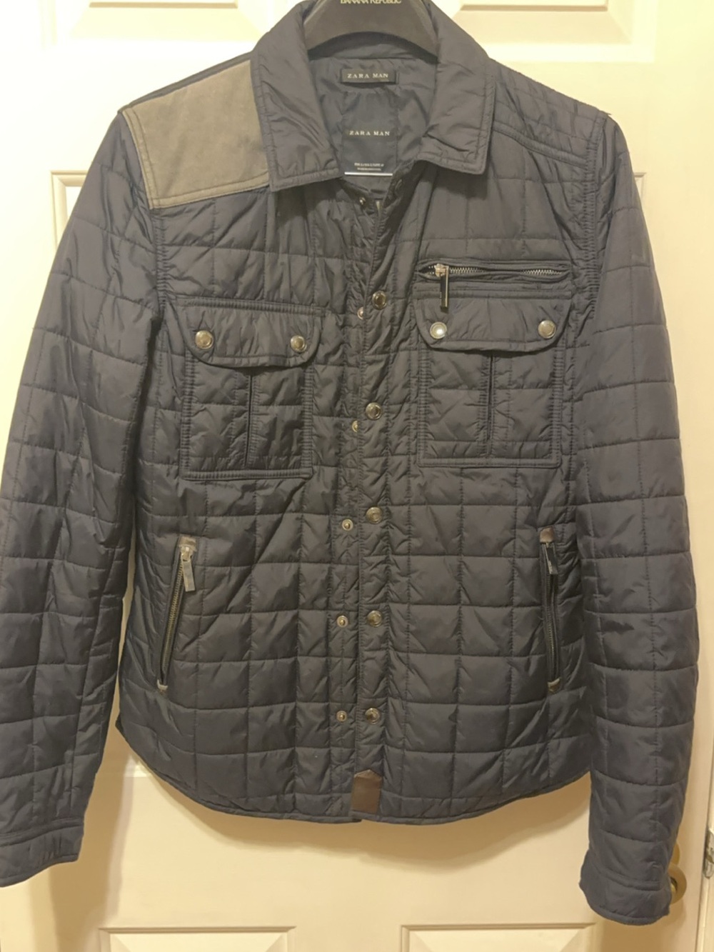 Zara Navy Quilted Men's Slim fit Puffer Jacket with Contrast Shoulder Patch